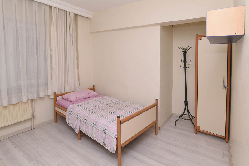 kocaelide-terminale-yakin-konaklama